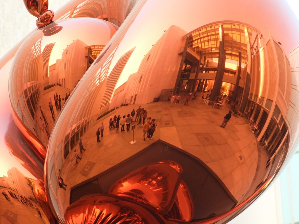 Nouvelle visite au LACMA : &laquo;&nbsp;Is it a bird, is it a plane?&nbsp;&raquo; &laquo;&nbsp;No, it&rsquo;s a SageCoach*!&nbsp;&raquo;