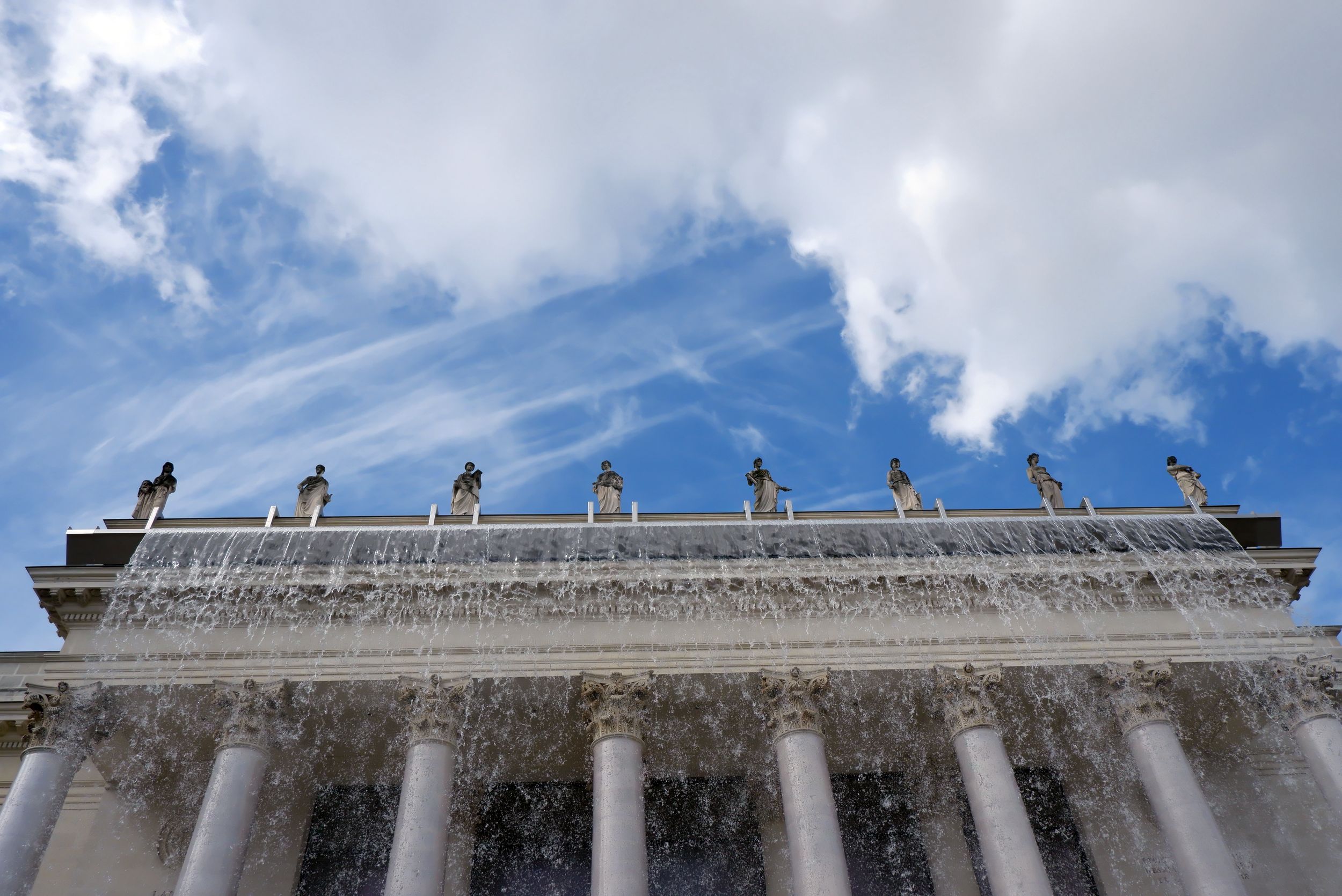 opéra graslin et cascade