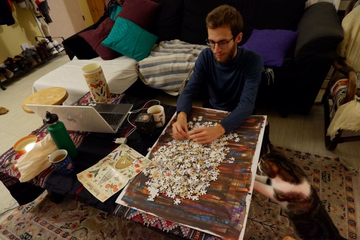 Stormy et Ryan font un puzzle