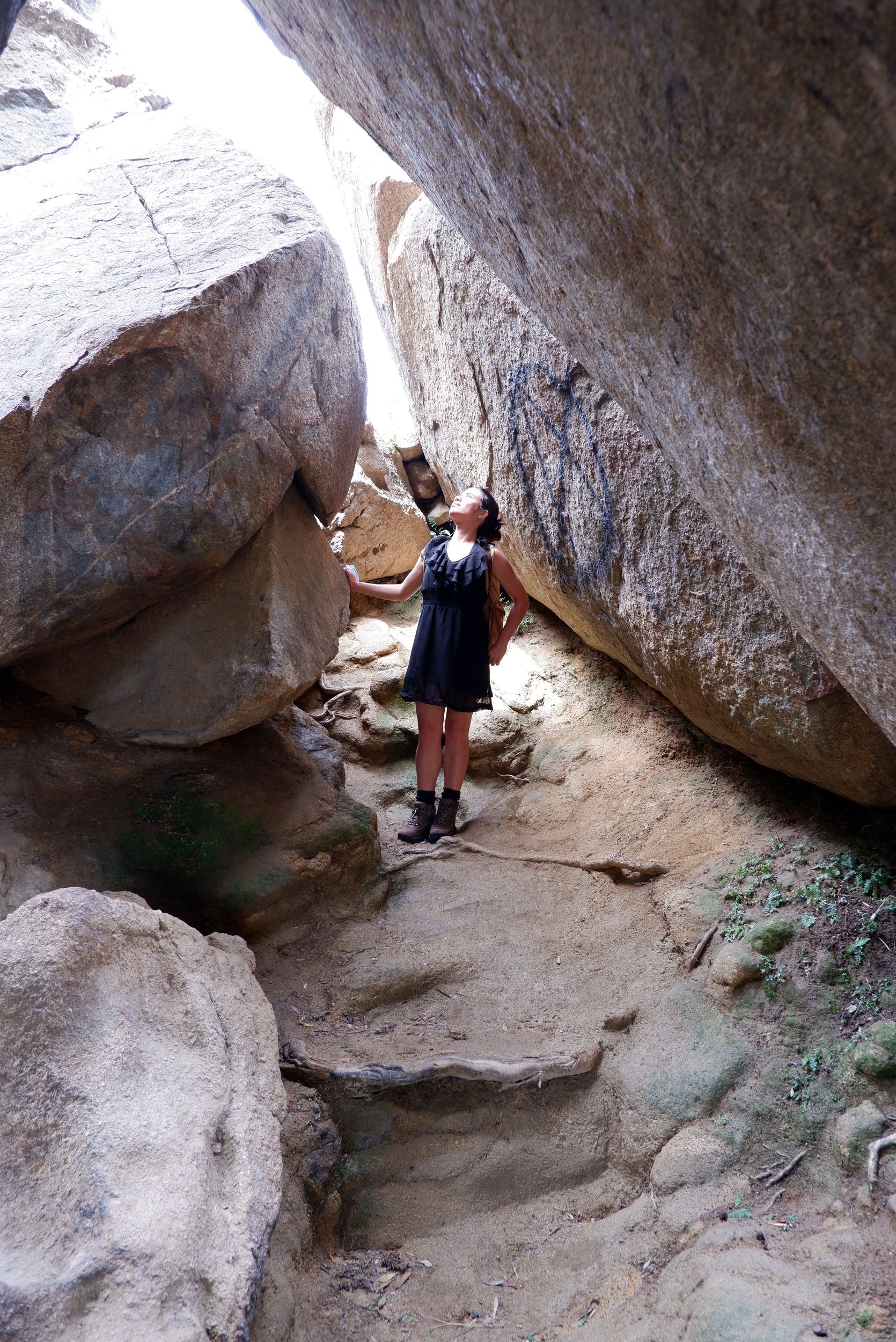 Marina dans la grotte de Napoléon